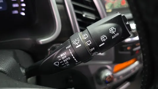 KG Mobility C 2.0 DX 2WD 2015 18