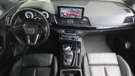 Audi Q5 (FY) 40 TDI 2022 7