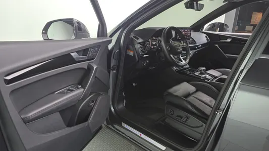 Audi Q5 (FY) 40 TDI 2022 10