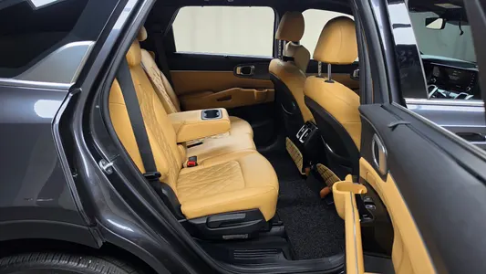 Kia 4 2.2 4WD 2021 11