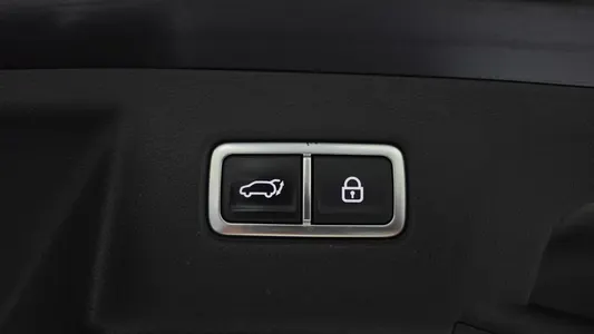 Kia 4 2.2 4WD 2021 17