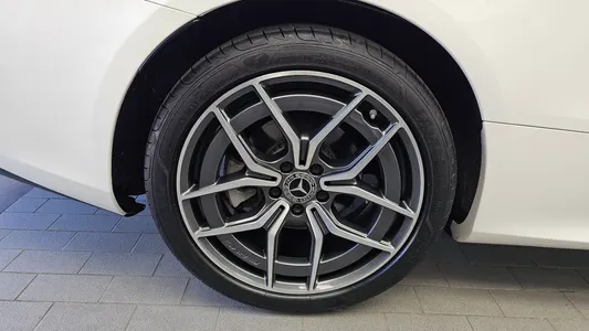 Mercedes-Benz E-Class W213 E300d 4MATIC 2023 5