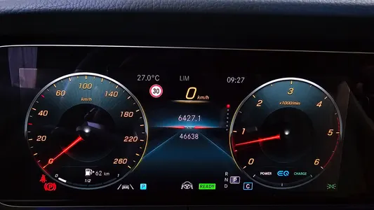 Mercedes-Benz E-Class W213 E300d 4MATIC 2023 8