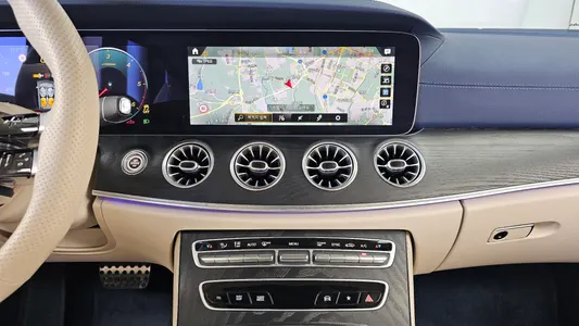 Mercedes-Benz E-Class W213 E300d 4MATIC 2023 14