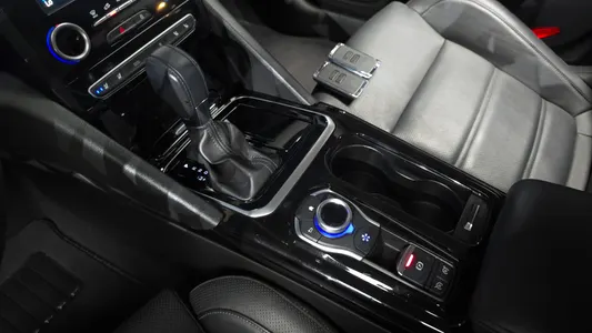 Renault Korea SM6 2.0 GDe LE 2016 9