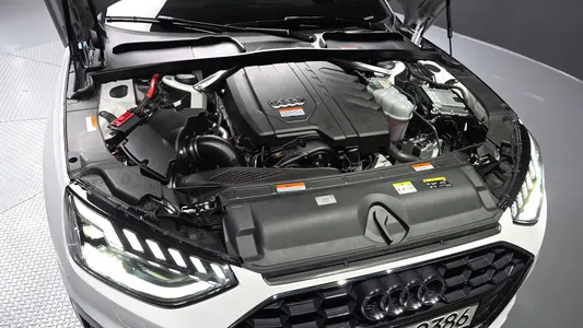 Audi A4 (B9) 40 TFSI 2023 6