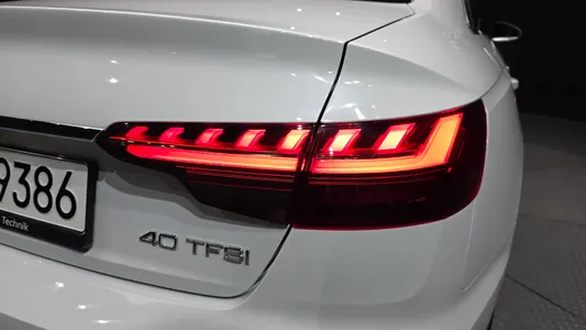 Audi A4 (B9) 40 TFSI 2023 23