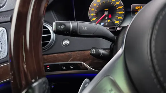 Mercedes-Benz S-Class W222 S560L 4MATIC 2018 38