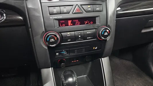 Kia R 2.0 2WD TLX 2012 18