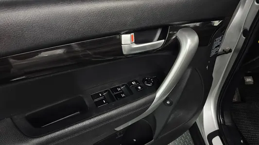 Kia R 2.0 2WD TLX 2012 28