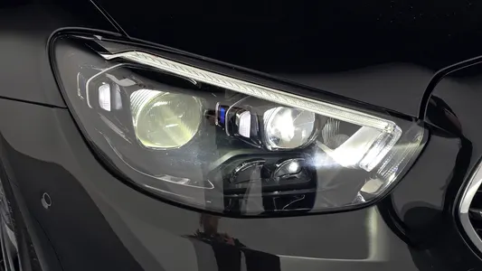 Mercedes-Benz E-Class W213 E300e 4MATIC 2021 22