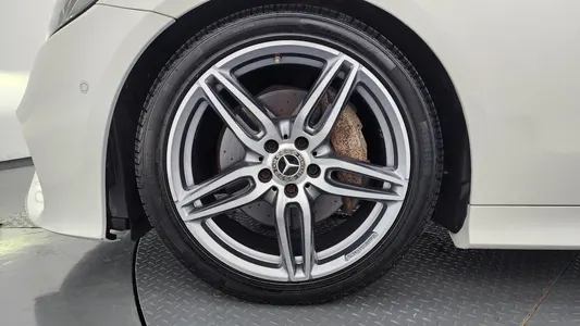 Mercedes-Benz E-Class W213 E220d 2018 4