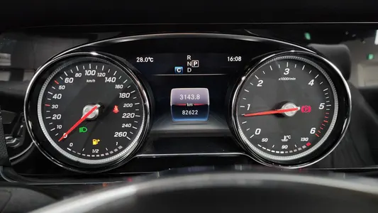 Mercedes-Benz E-Class W213 E220d 2018 7