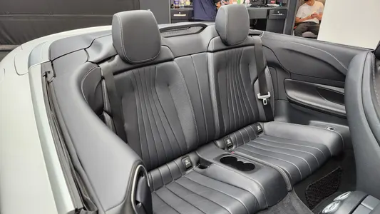 Mercedes-Benz E-Class W213 E220d 2018 10