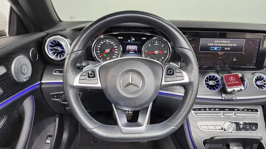 Mercedes-Benz E-Class W213 E220d 2018 11