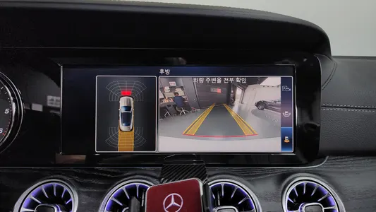 Mercedes-Benz E-Class W213 E220d 2018 13