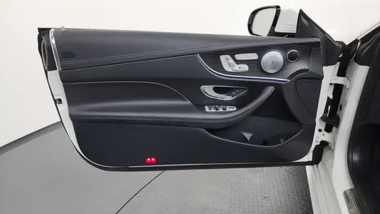 Mercedes-Benz E-Class W213 E220d 2018 24