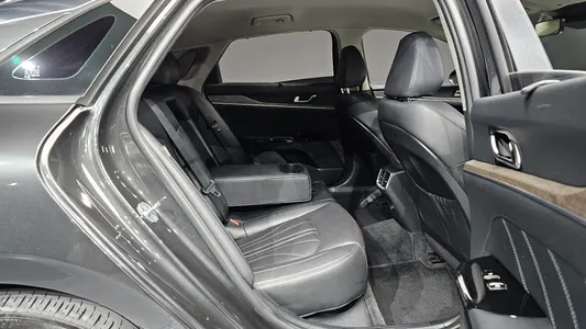 Kia K5 3 1.6 2021 30