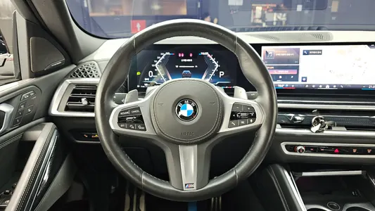 BMW X6 (G06) xDrive40i M 2023 13