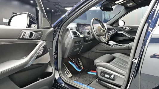 BMW X6 (G06) xDrive40i M 2023 10