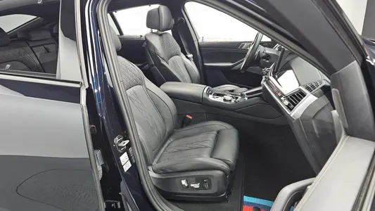 BMW X6 (G06) xDrive40i M 2023 26