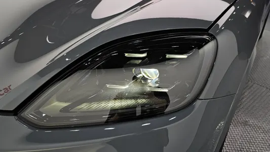 Porsche (PO536) 3.0 2024 22