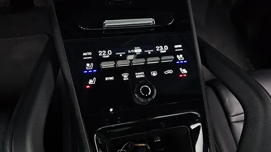 Porsche (PO536) 3.0 2024 29