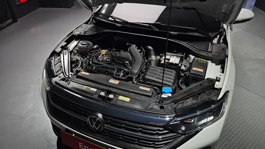 Volkswagen 7 1.5 TSI 2024 6