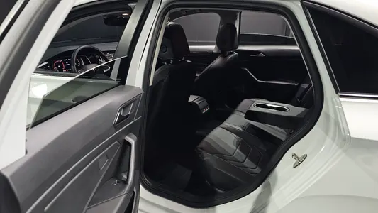 Volkswagen 7 1.5 TSI 2024 12