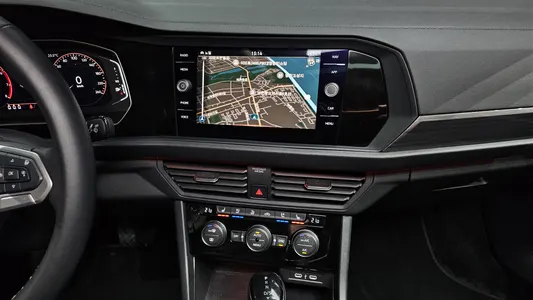 Volkswagen 7 1.5 TSI 2024 14