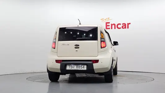 Kia Soul 1.6 2U 2010 4