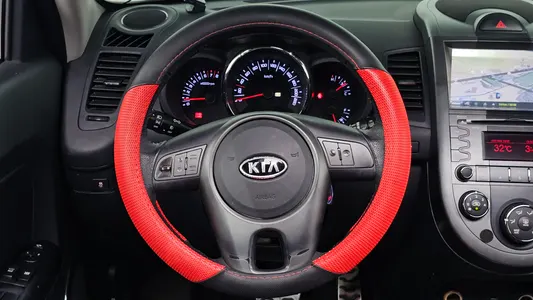 Kia Soul 1.6 2U 2010 13