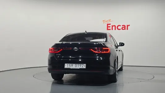 Renault Korea SM6 2.0 LPe LE () 2016 4