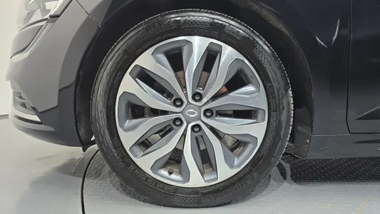 Renault Korea SM6 2.0 LPe LE () 2016 5
