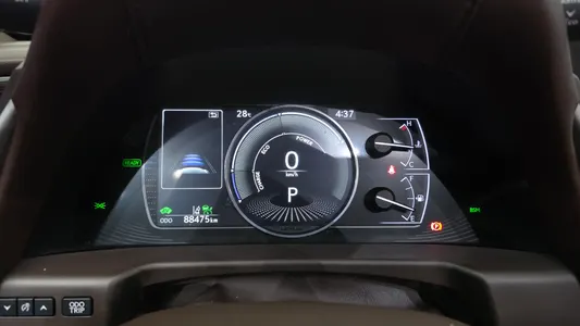 Lexus ES300h 7 2019 8