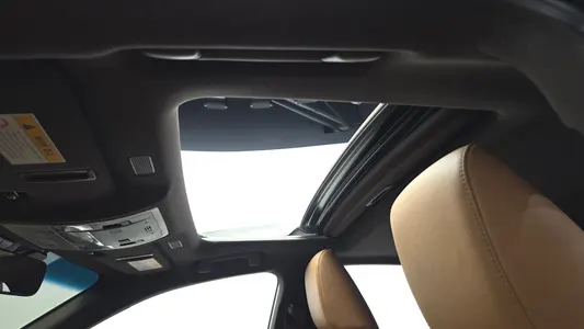 Lexus ES300h 7 2019 18