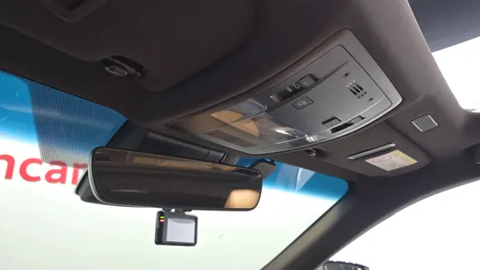 Lexus ES300h 7 2019 19