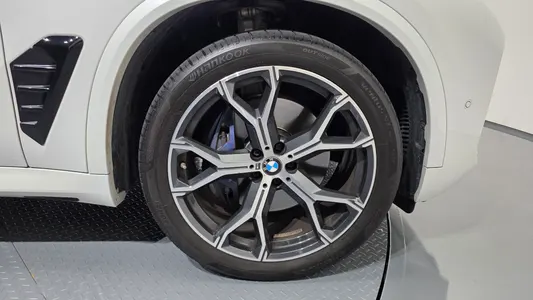 BMW X5 (G05) xDrive 40i M 2024 21