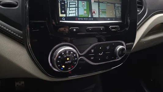 Renault Korea QM3 RE 2018 31