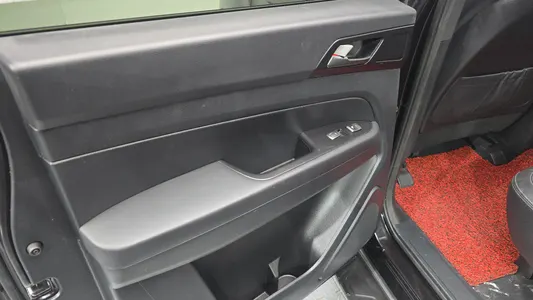 KG Mobility 렉스턴 스포츠 2.2 2WD 2019 26