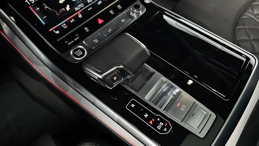 Audi Q8 (4M) 55 TFSI 2021 9