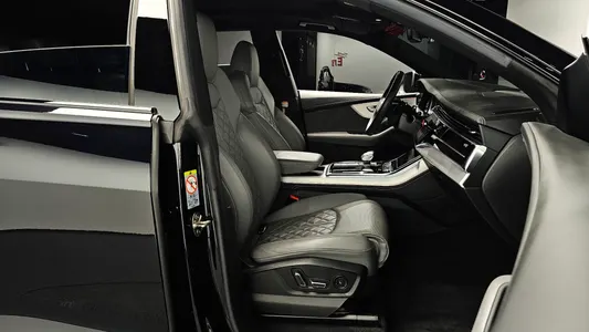 Audi Q8 (4M) 55 TFSI 2021 11