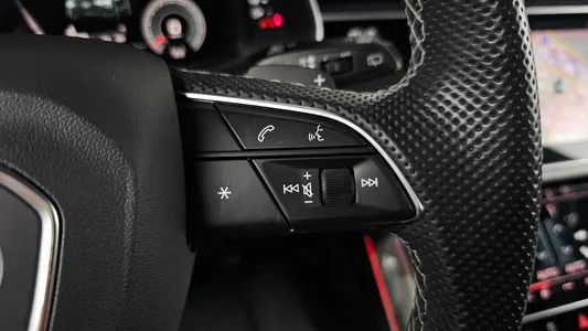 Audi Q8 (4M) 55 TFSI 2021 34