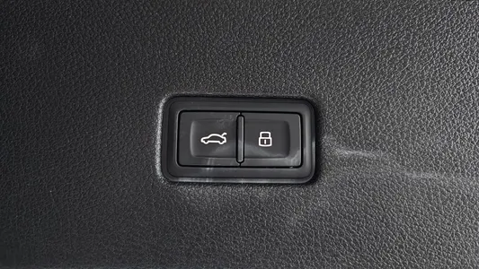 Audi Q8 (4M) 55 TFSI 2021 37