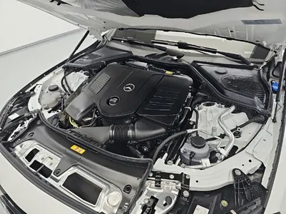 Mercedes-Benz E-Class W214 E300 4MATIC AMG Line 2025 5