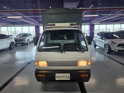 Chevrolet DLX 2013