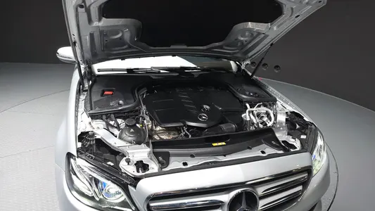 Mercedes-Benz E-Class W213 E220d 2020 6