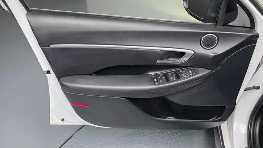 Hyundai (DN8) 2.0 2019 25