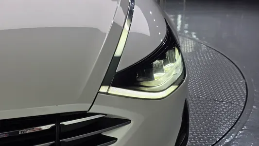 Hyundai (DN8) 2.0 2019 23