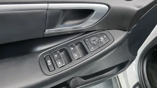 Hyundai (DN8) 2.0 2019 29